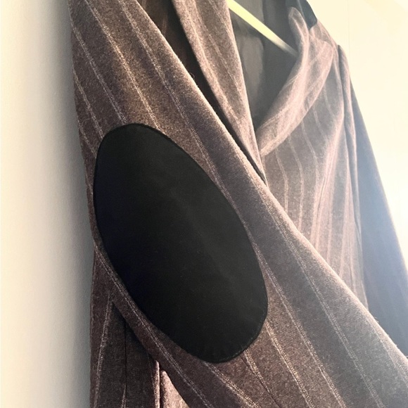 VNTG Laurel for Escada Fitted Blazer Striped Brown and Black | Size 38 , MED 10 - Picture 3 of 5